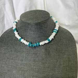 Women Teen Girls Collarbone Chain, White Clam Shell and Turquoise Necklace☑️